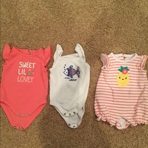 SOLD- Gymboree pineapple onesie